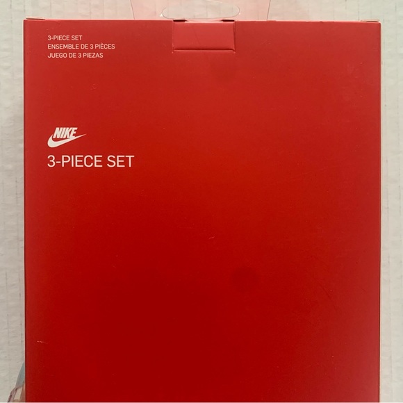 Nike Newborn 3-piece Set (0-6months)-grey - Picture 5 of 8